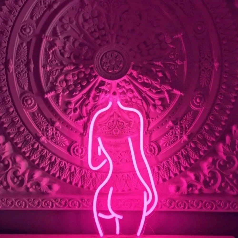Neon Body Woman Feminine Figure LED Light Decor